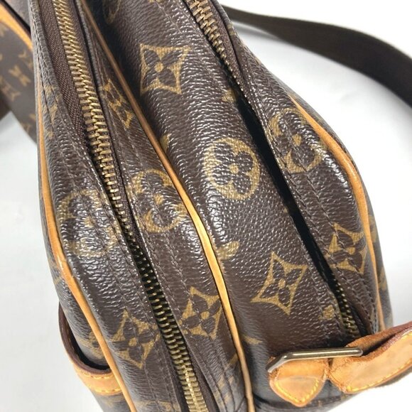 LOUIS VUITTON Brown Monogram Canvas Shoulder Bag - Picture 10 of 16